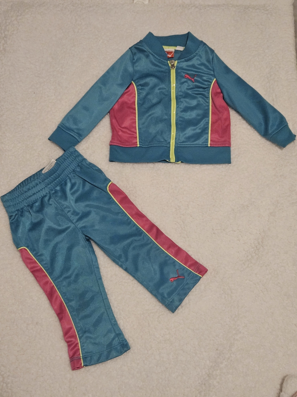 Puma Lifestyle 2-piece Warm-Up Suit Zippered Jacket/Pants for 12 months - Picture 1 of 4